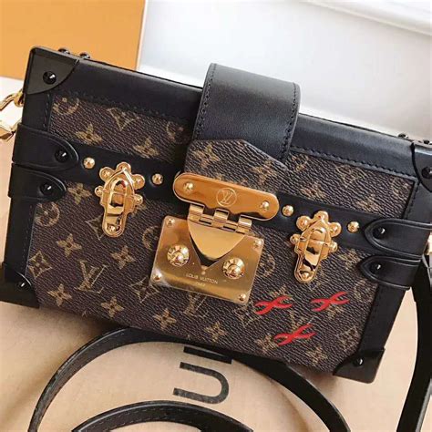 lv kleine handtasche|Petite Malle LV Icons Women Bags .